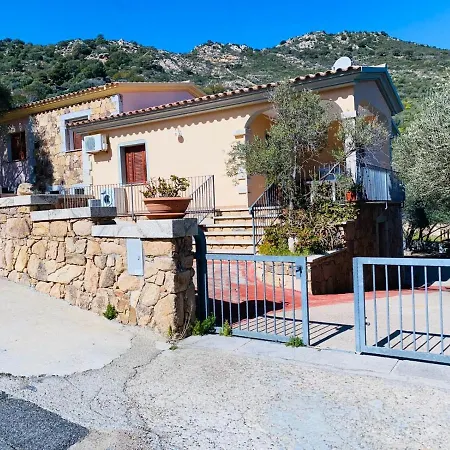 Apartamento Cherchi's Monte Petrosu
